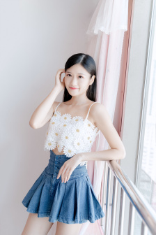 两个黑人挺进女友体内小说